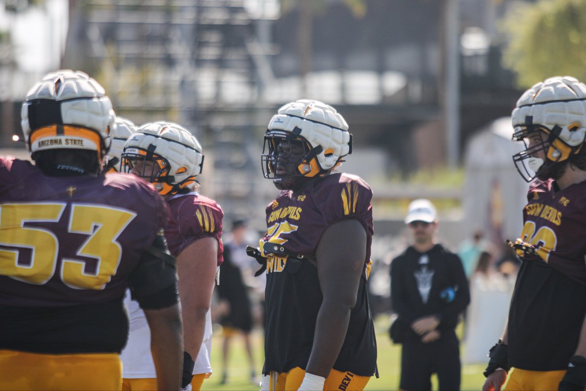 Cronkite Sports (@cronkitesports) on Twitter photo ASU Football: Without the aid of center Leif Fautanu the offensive line had to overcome new challenges in the spring, however there is still plenty of work to be done before the season opener
<a href="/KeenanVaughan4/">Keenan Vaughan</a> has the story
cronkitesports.com/asu-offensive-… ASU Football: Without the aid of center Leif Fautanu the offensive line had to overcome new challenges in the spring, however there is still plenty of work to be done before the season opener
<a href="/KeenanVaughan4/">Keenan Vaughan</a> has the story
cronkitesports.com/asu-offensive-…