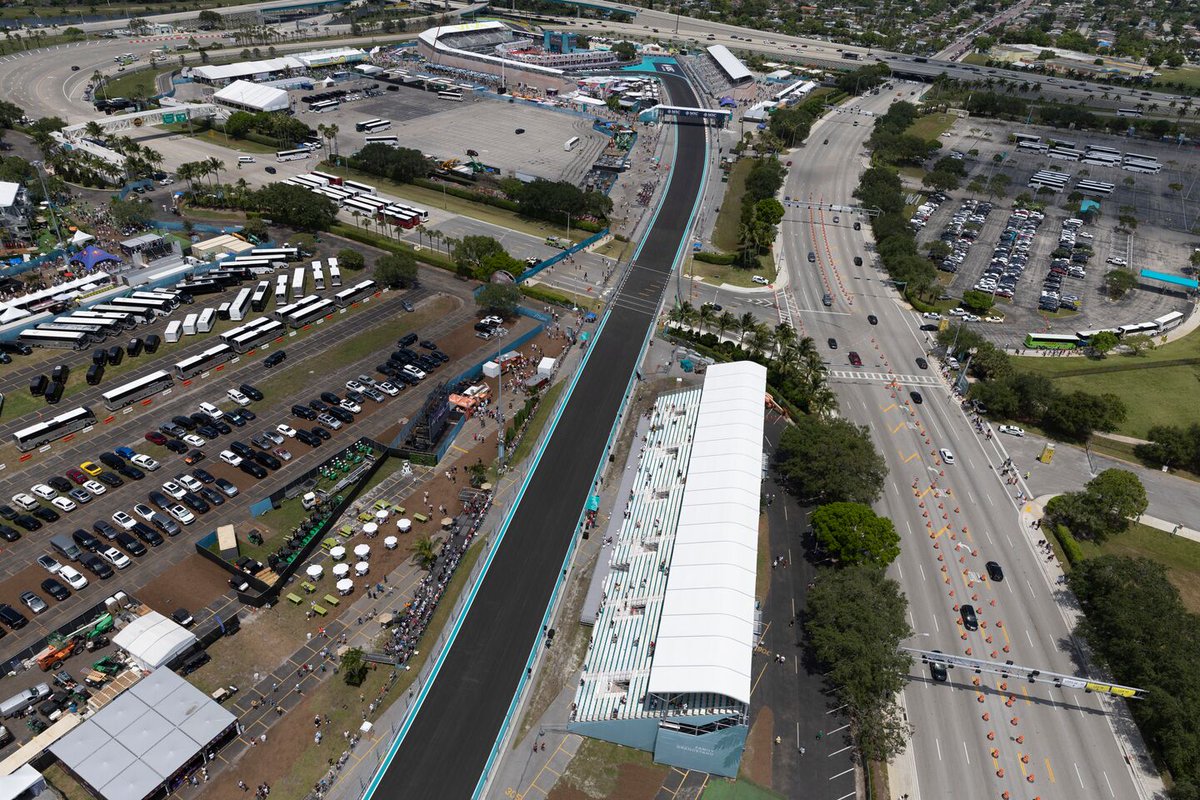 F1 tweet picture