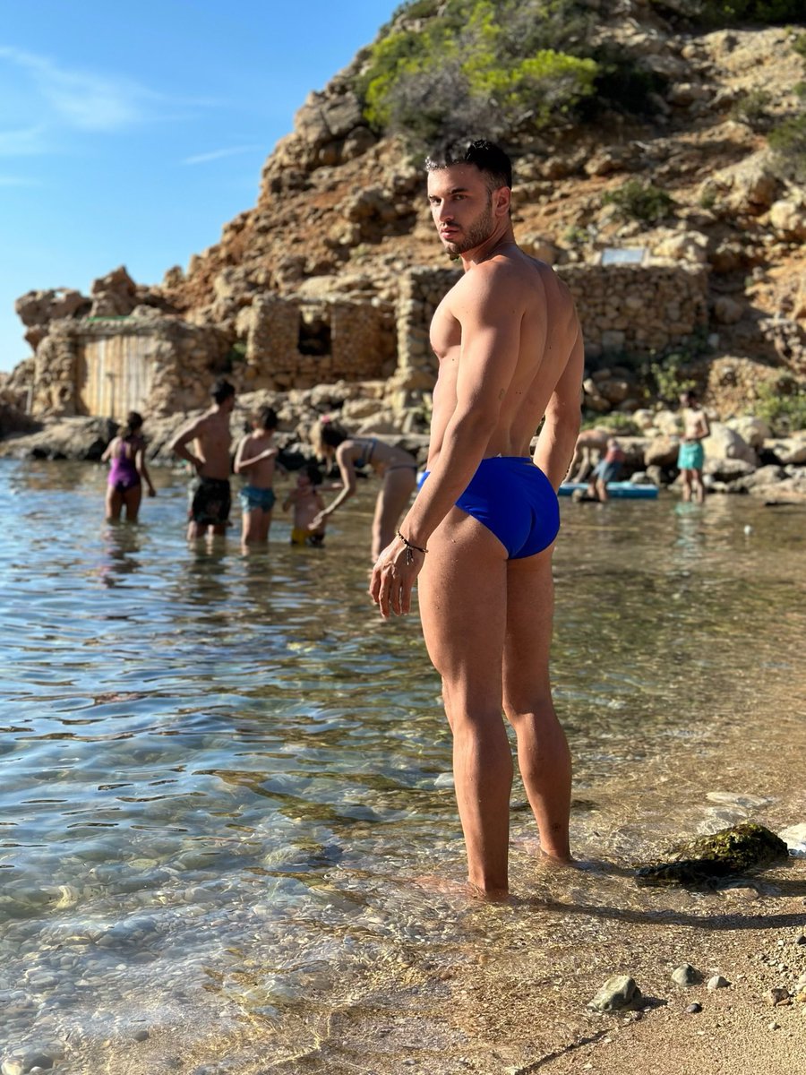 Ibiza is calling, right? 🔥
