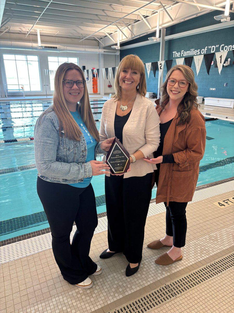 GrundyEDC's tweet image. #TBT to the 2025 Annual Dinner Partners of the Year award winners: Morris Hospital YMCA  , Morris Hospital  &amp;amp; City of Morris.
This incredible group continues to raise the bar, working tirelessly to make a lasting impact in our community. 
Here’s to your continued success!