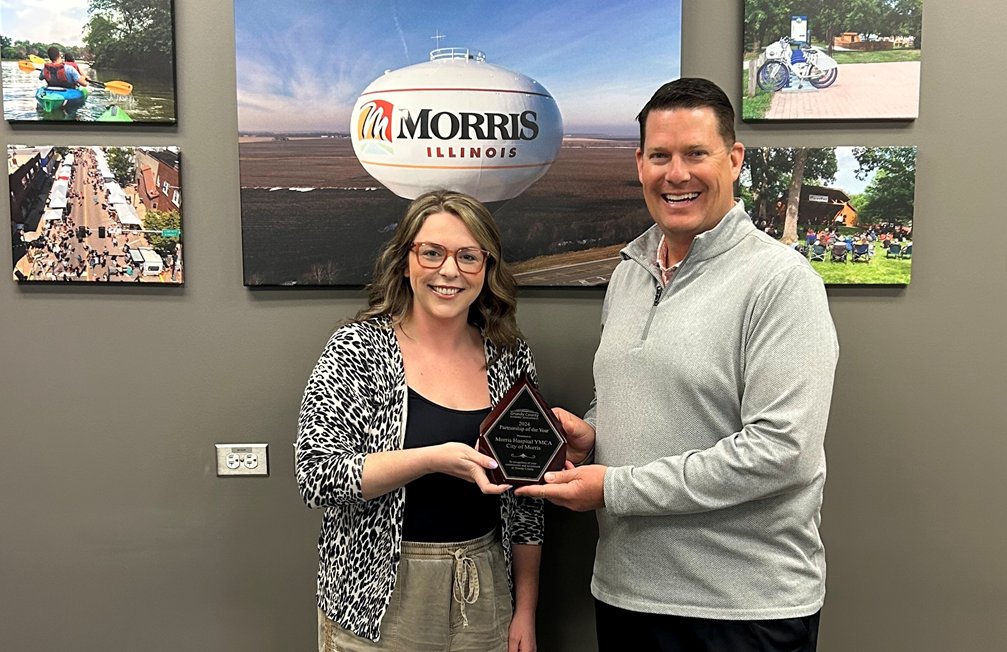 GrundyEDC's tweet image. #TBT to the 2025 Annual Dinner Partners of the Year award winners: Morris Hospital YMCA  , Morris Hospital  &amp;amp; City of Morris.
This incredible group continues to raise the bar, working tirelessly to make a lasting impact in our community. 
Here’s to your continued success!