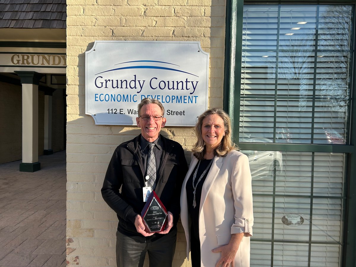 GrundyEDC's tweet image. #TBT to the 2025 Annual Dinner Partners of the Year award winners: Morris Hospital YMCA  , Morris Hospital  &amp;amp; City of Morris.
This incredible group continues to raise the bar, working tirelessly to make a lasting impact in our community. 
Here’s to your continued success!