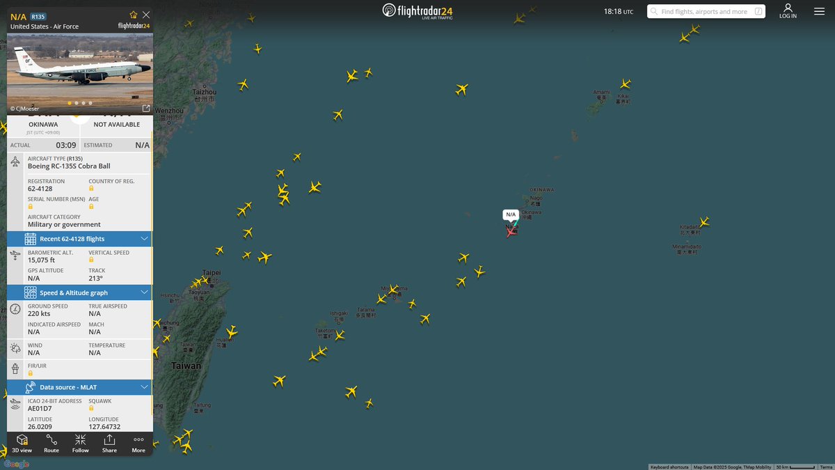 AIYeyENGDdJkjTr's tweet image. Apr. 29, 2025
#Okinawa Kadena Air Base ==&amp;gt;

#NoCALLSIGN #AE01D7 USAF RC-135S Cobra Ball 

Refueling
#NoCALLSIGN #AE0383 USAF KC-135R Stratotanker