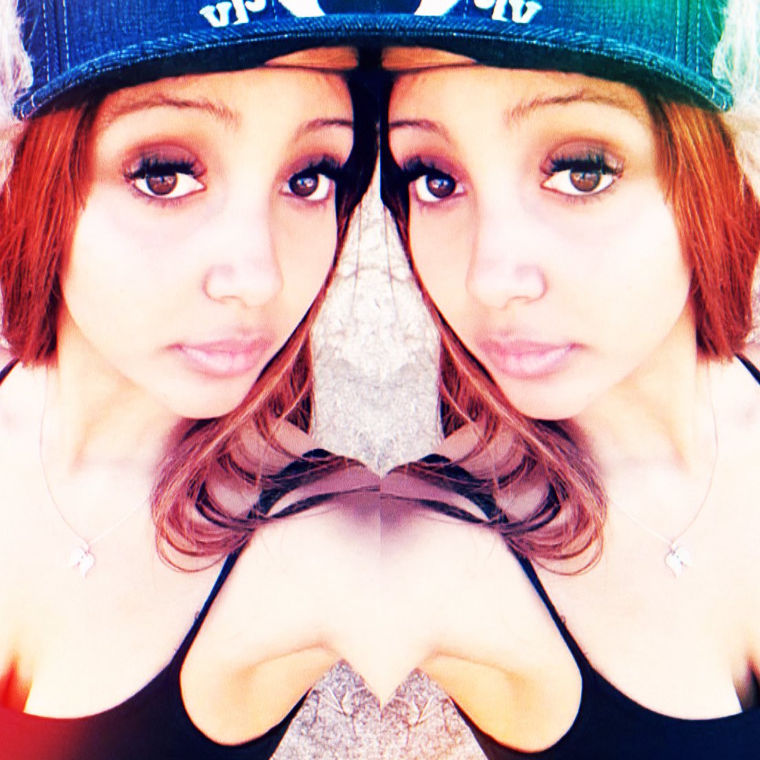 ASHTOPlA's tweet photo. Pinkpantheress tumblr swag era https://t.co/jtDcJaba61