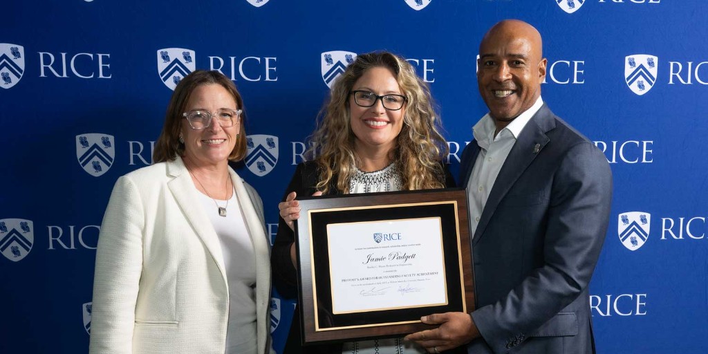 RiceCEVE's tweet image. 🎉 Congrats to Rice CEE professors Jamie Padgett on the Provost's Award for Outstanding Faculty Achievement and Lauren Stadler on the Charles W. Duncan Jr. Achievement Award for Outstanding Faculty, honors they received last week.
Read more: news.rice.edu/news/2025/facu…