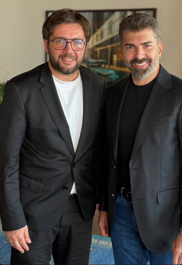 Where are those who said they are friends? Come on, #mahcen fans, come and see, there is no such thing as #mahcen anymore. No likes on their page photos, no interviews together. And you won't see anything in the future either. <a href="/MahassineMrbt/">Mahassine Merabet</a> <a href="/CenkTorun/">Cenk Torun</a>