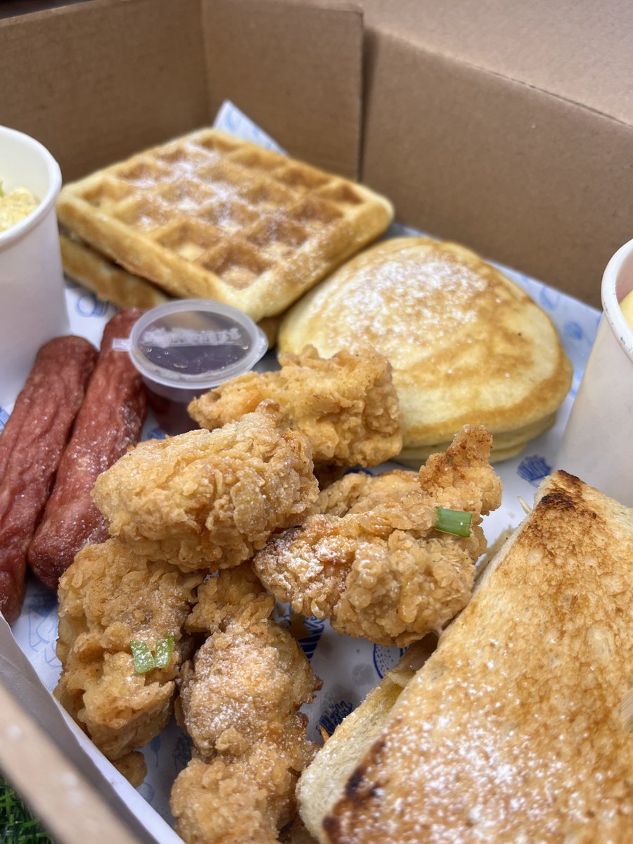 _NaysPastries's tweet photo. Whether you're craving something savory, something sweet, or a bit of both, our Maxi Breakfast delivers big flavor and even bigger satisfaction. https://t.co/ocRfrremCJ