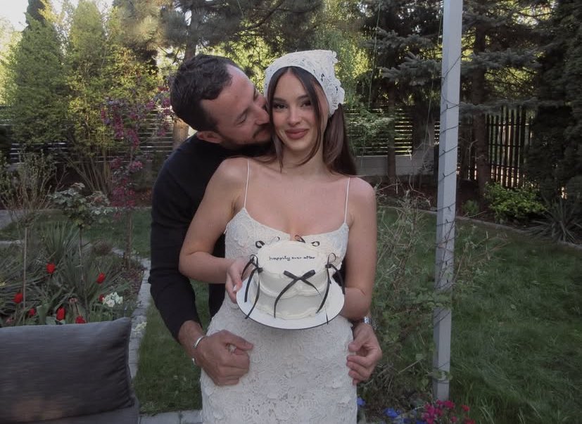 lale TANRICA gibi resmennNNNNNN