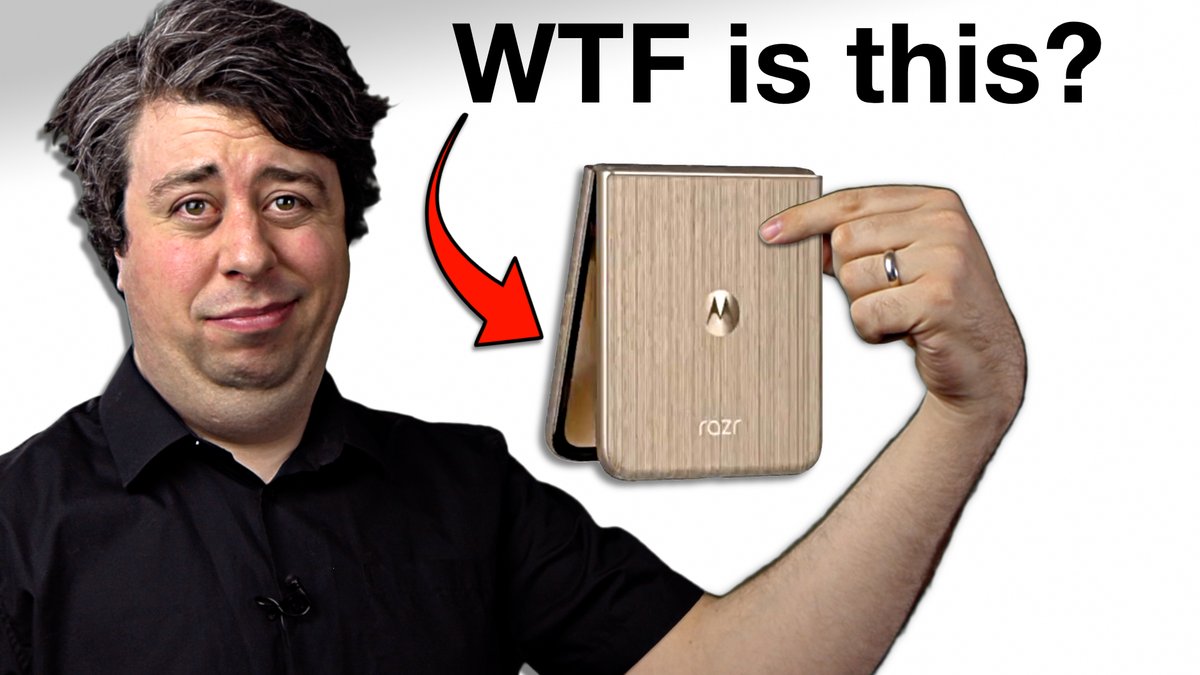 Samsung Reacts to Motorola Razr Ultra youtu.be/UK6rij4Hi-M