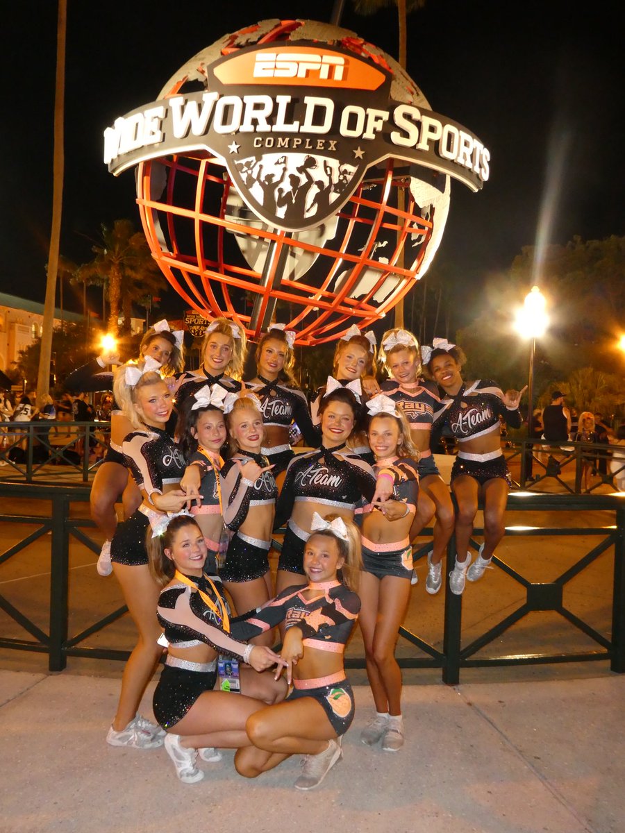 A team X Peach 💜🍑