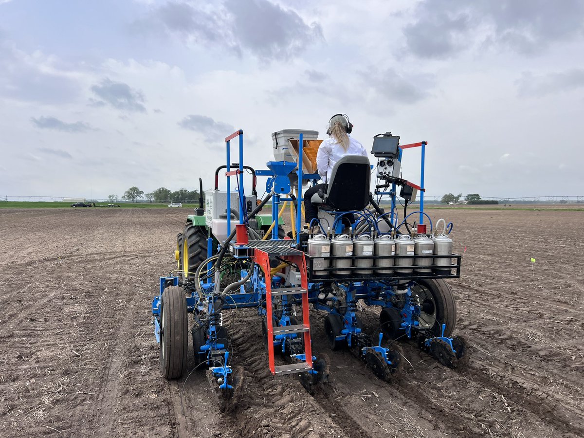 Onofre Lab (@onofrelab) on Twitter photo 2025 <a href="/kscorn/">Kansas Corn</a> trials are planted! Thanks for the amazing help <a href="/Diogooreffatti/">Diogo 🇪🇪</a> & <a href="/sfilbert10/">Sophie Filbert</a>!! 2025 <a href="/kscorn/">Kansas Corn</a> trials are planted! Thanks for the amazing help <a href="/Diogooreffatti/">Diogo 🇪🇪</a> & <a href="/sfilbert10/">Sophie Filbert</a>!!