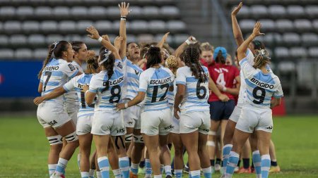 RugbyenDatos's tweet photo. Sábado 03/05
(M)🇺🇾-🇨🇦 14:22 hs
(M)🇪🇸-🇦🇺 14:44 hs
(F)🇦🇷-🇨🇳 15:06 hs
(F)🇪🇸-🇰🇪 16:12 hs
(M)🇦🇷-🇬🇧 16:34 hs
(F) 🇧🇷-🇨🇴 16:34 hs
(M) 🇺🇾-🇩🇪 17:23 hs
(M) 🇪🇸-🇳🇿 17:45 hs
(F) 🇦🇷-🇮🇪 17:45 hs
(F) 🇪🇸-🇨🇴 19:13 hs
(M) 🇦🇷-🇫🇷 19:35 hs
(F) 🇪🇸-🇫🇯 21:13 hs
(M)🇦🇷-🇿🇦 22:46 hs https://t.co/EMij0UK27t