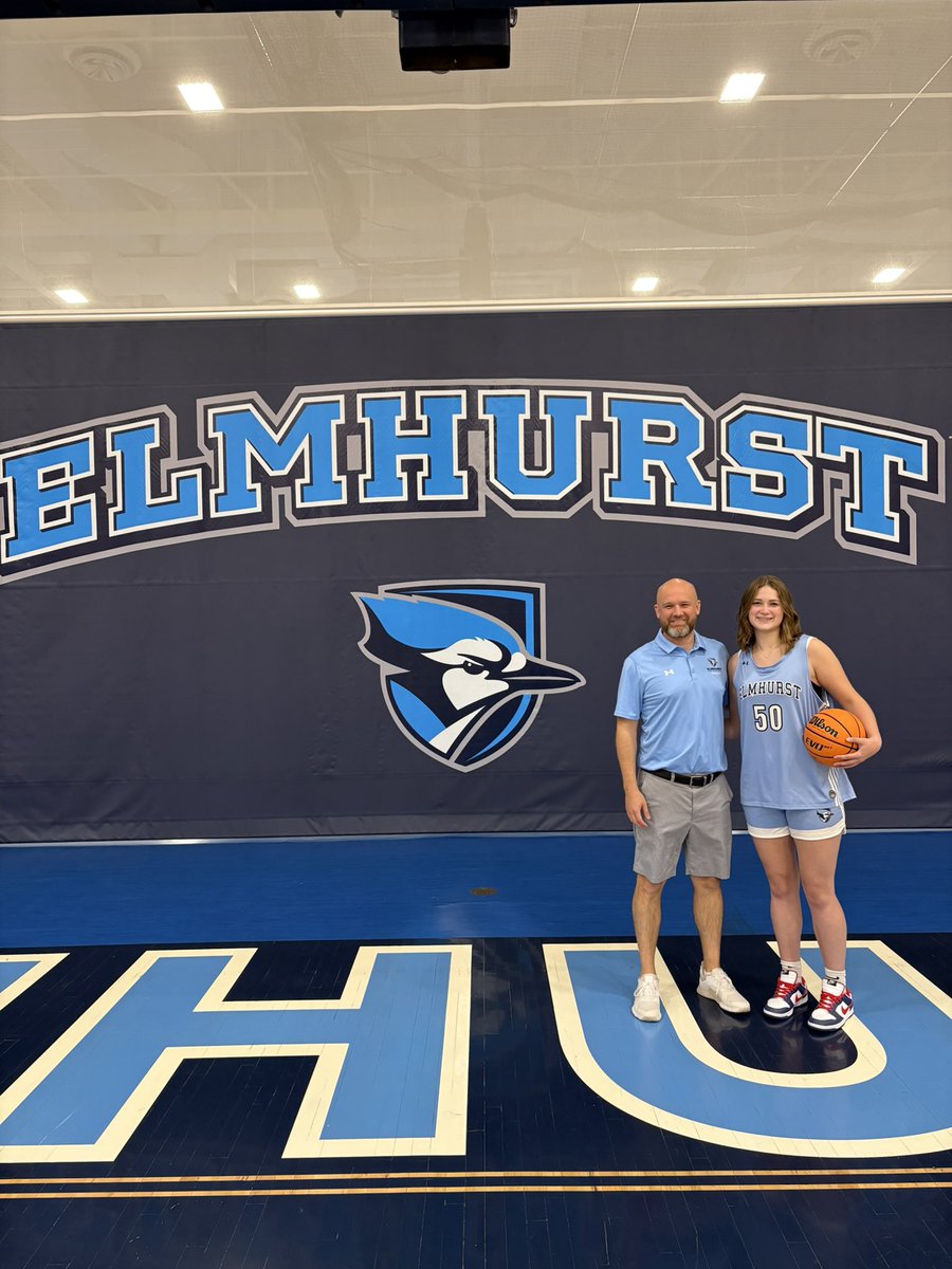 NancyKing34's tweet photo. After an amazing visit today to @ElmhurstU_WBB, I have received an offer to continue my basketball and academic career! Thank you @CMarcusTucker and the whole coaching staff for believing in me! @Coach_Brent24 @CoachStevensUBA @PheeElite @UASTL_Athletics #focused #phee https://t.co/aD4tbYgld7