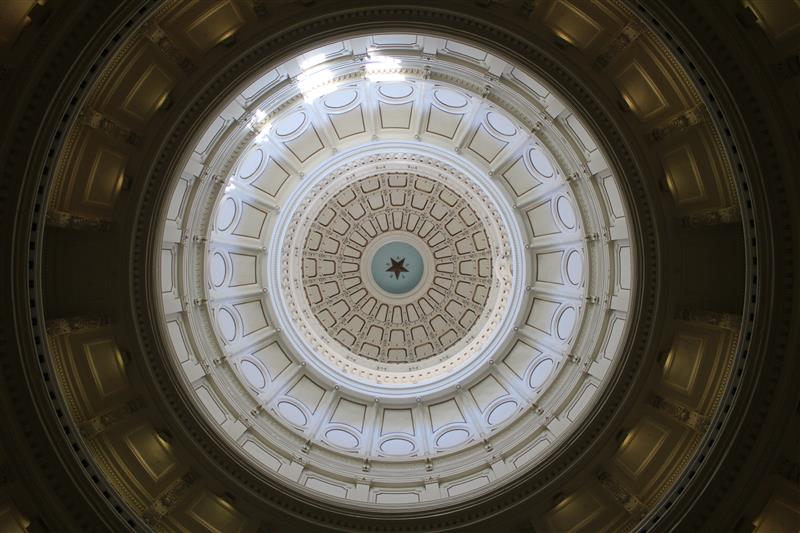 TSTVNews's tweet image. "SB 37 essentially puts universities into receivership permanently, which is pretty terrifying.”
Who calls the shots in Texas higher education? Under a new bill, the answer could increasingly be the state
MORE: tstvnews.com/2025/04/28/who…