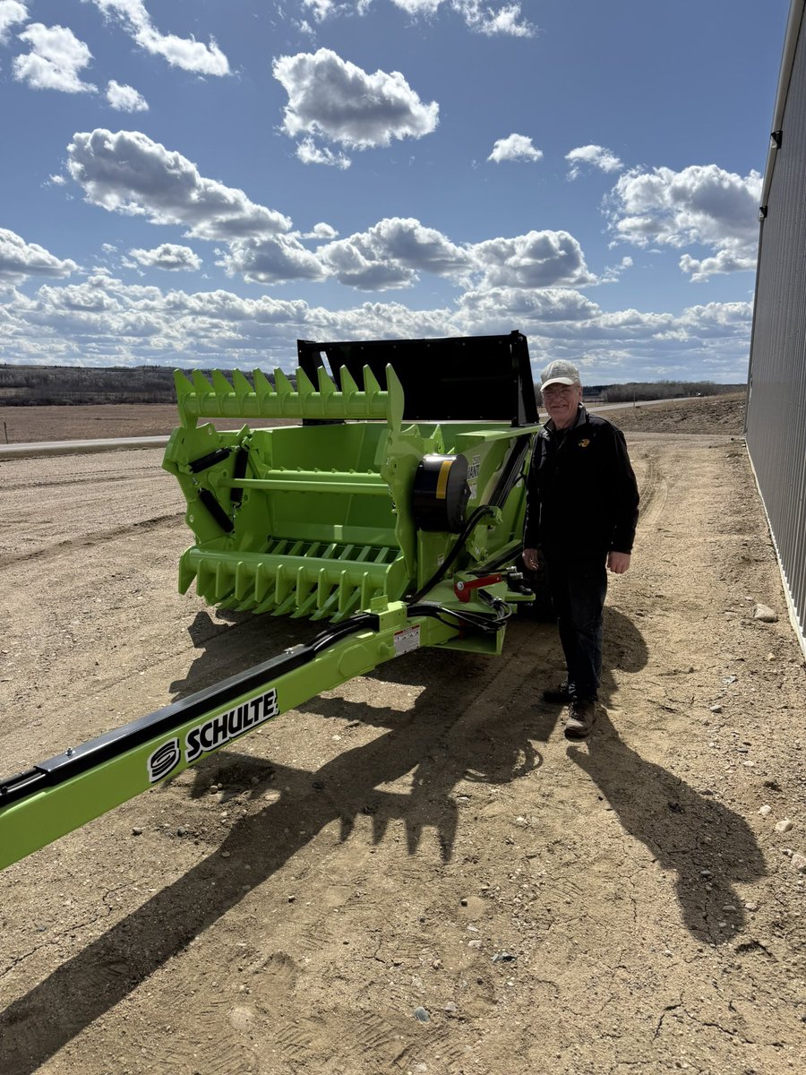 The Moore family are picking rocks in style this spring.  Thank-you to Arthur and Eddy for purchasing a Schulte Giant 2500.  

He mentioned, “it will never look this shiny again.”

Best of luck in the field guys.