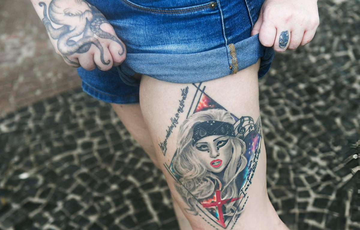 Lady Gaga Source tweet media