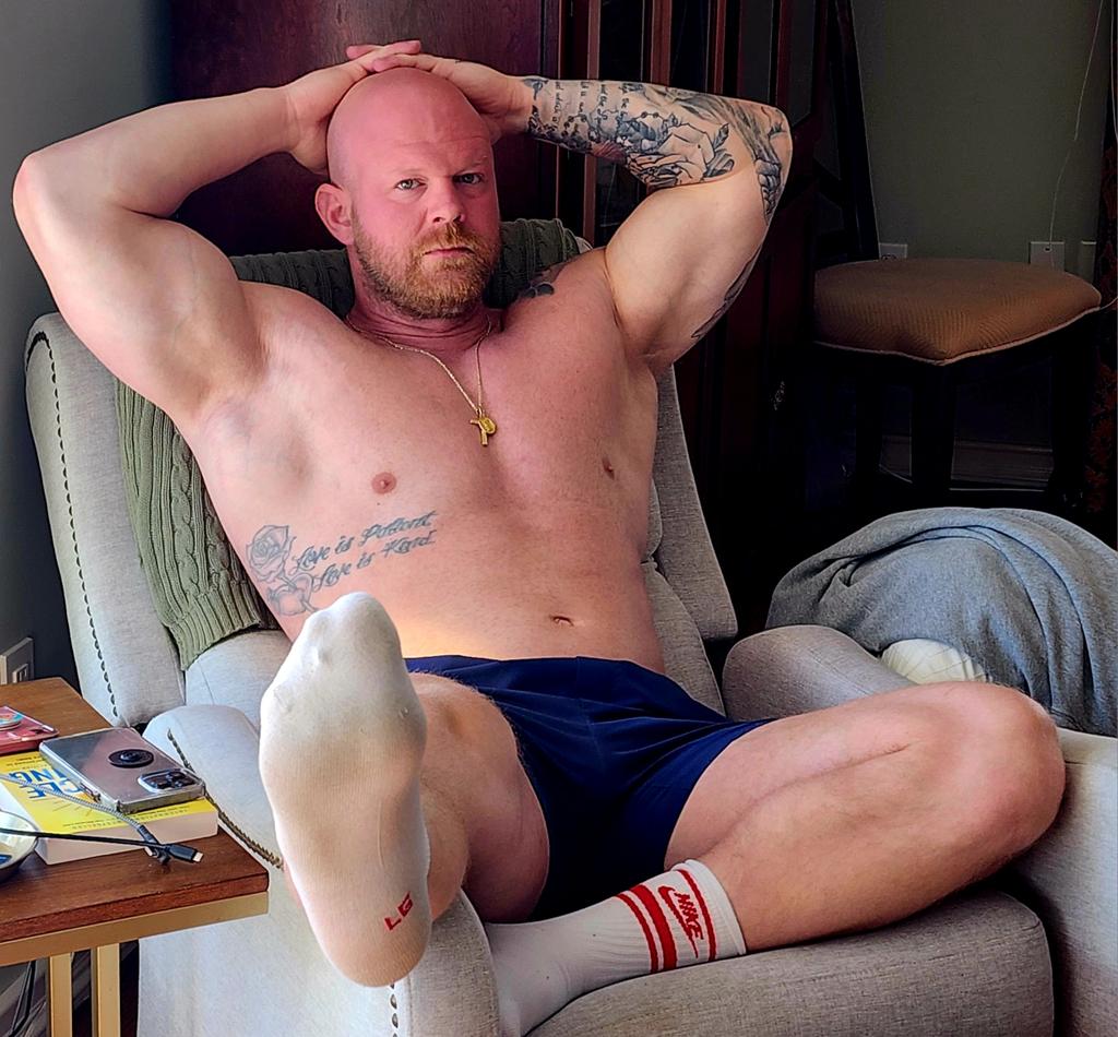 DomMuscleGod tweet media