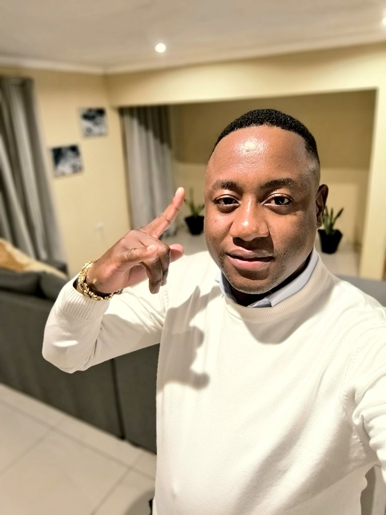 Weekend dump. Attended 2 weddings in Serowe