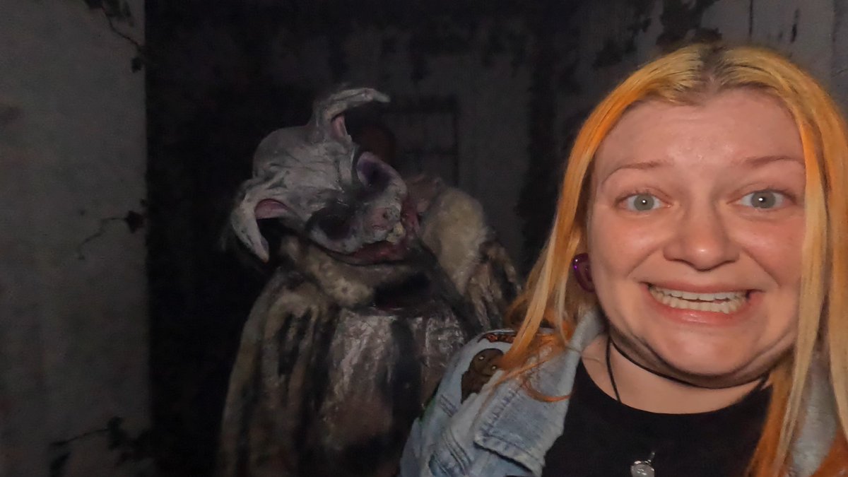 DestnStone's tweet photo. I think Dwayne made a friend at Necropolis Underground  ...
Full Video of our Walkthru is available NOW on YouTube!
This was an interesting one for sure that had us walking in a P.T. Hell like circle!
WATCH HERE 🔗 https://t.co/thRZs7aHLZ https://t.co/VP5fBycrAT