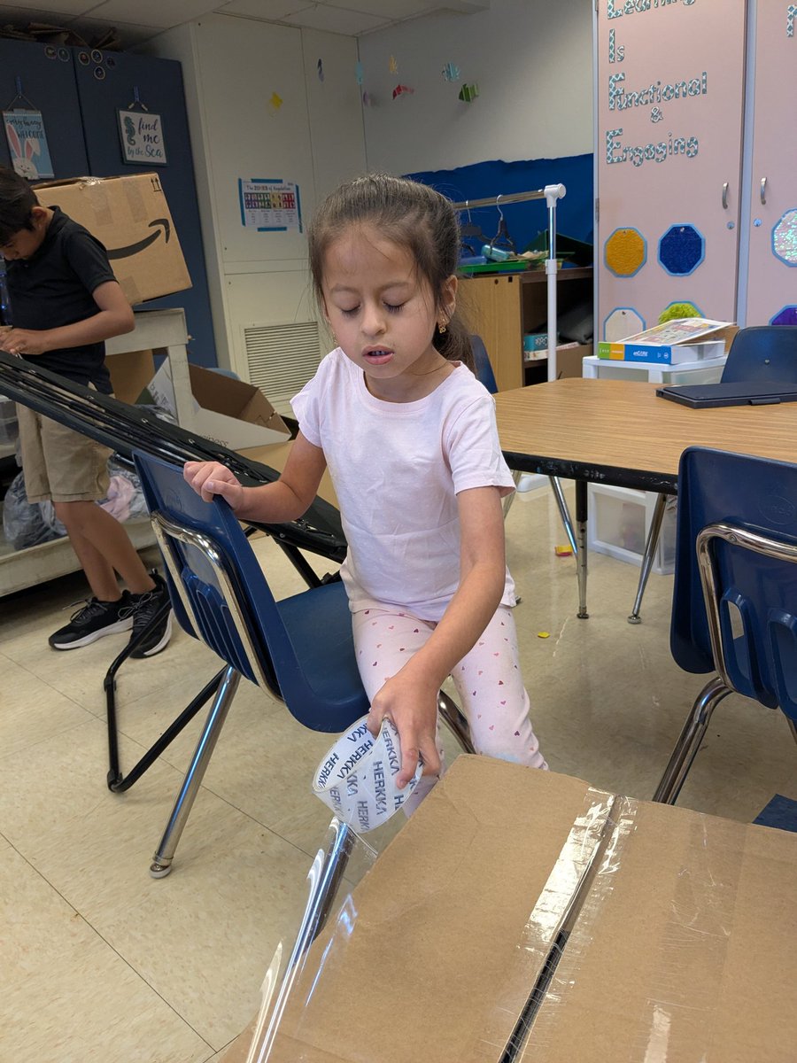 Ms.Stetson (@seagatemc) on Twitter photo We are so proud to have washed, folded, counted and boxed over 120 jackets from our lost and found to donate to other schools! 🏫 🧥 #AuthenticLearning <a href="/SeaGateES/">Sea Gate Elementary</a> We are so proud to have washed, folded, counted and boxed over 120 jackets from our lost and found to donate to other schools! 🏫 🧥 #AuthenticLearning <a href="/SeaGateES/">Sea Gate Elementary</a>