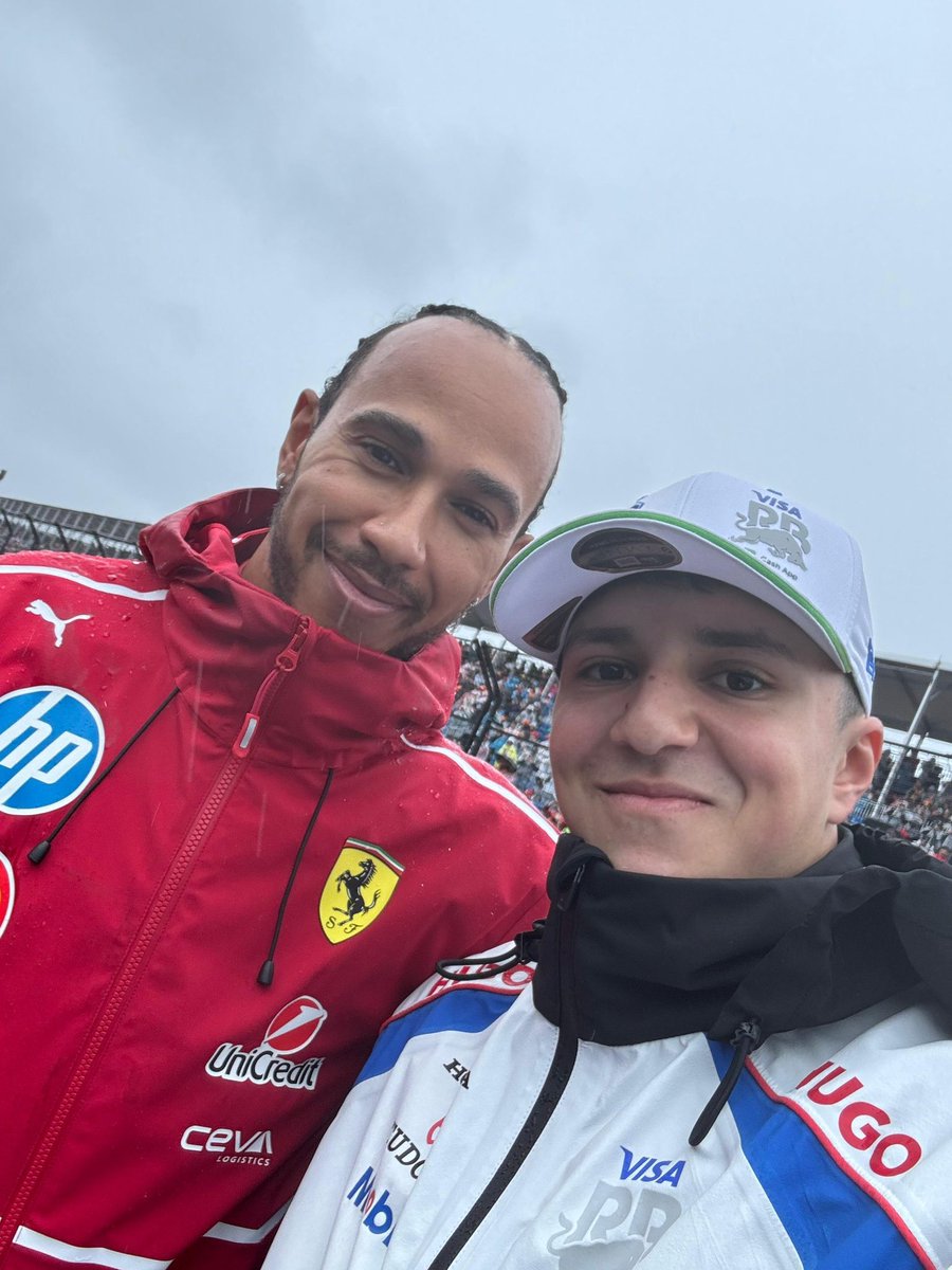 Lewis Hamilton reveals which young driver cards he would collect!

"Naturally, Kimi Antonelli, Ollie Bearman. Isack Hadjar is probably my favourite, he's really cool." 🥹❤️