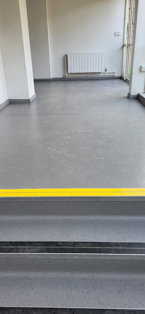 Bradgate_Brook's tweet photo. Polysafe Vogue Ultra Nightsky safety flooring to corridor at DeLisle Science College, Loughborough #safetyflooring #safety @Polyflorltd #polysafe https://t.co/TiAJbdgtgC