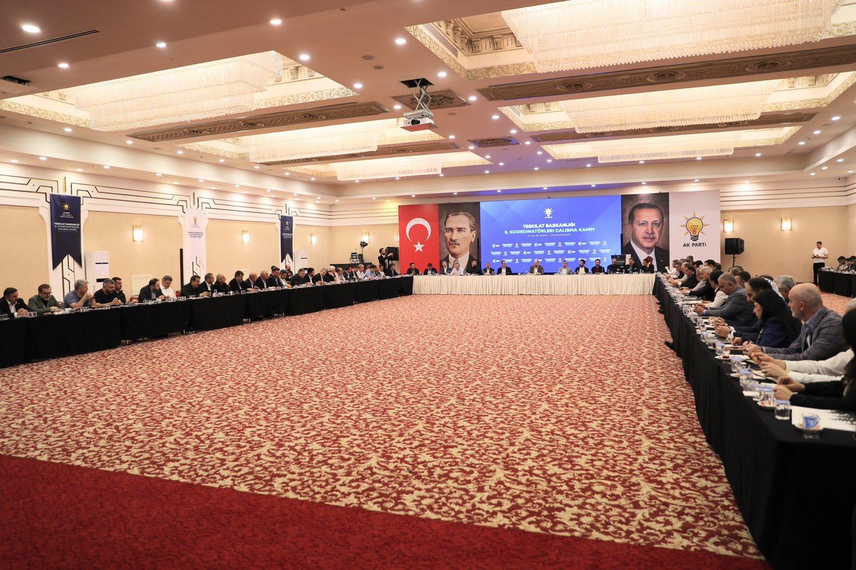mustafatoklu07's tweet photo. Teşkilat başkanımız Sn. @abuyukgumus başkanlığında gerçekleşen çalışma kampı programımız devam ediyor. https://t.co/Ok2tBOFY4w