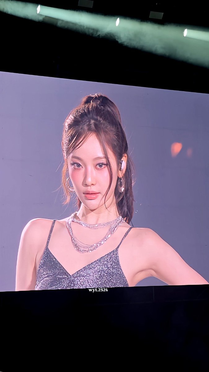 her face card is insane