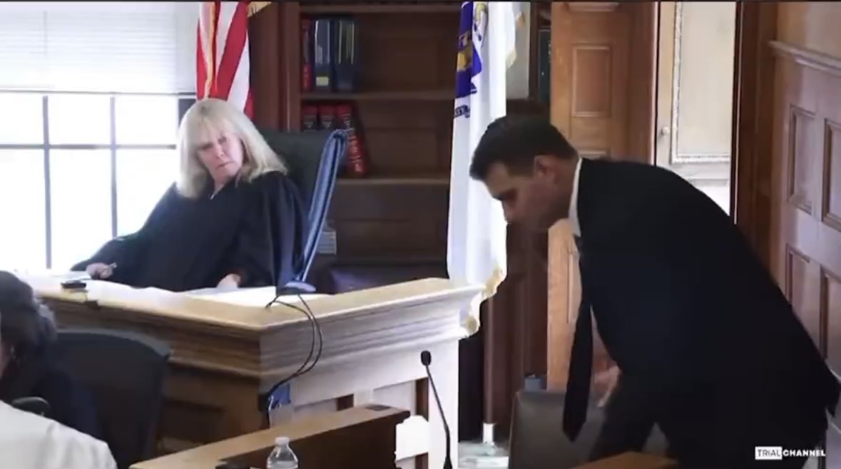 cmleggette's tweet image. Let’s get the voir dire over with - we all know #AuntieBev is going to allow #CrashDaddy to testify so she can see him one more time… 

#KarenRead #KarenReadTrial #KarenReadTrial2