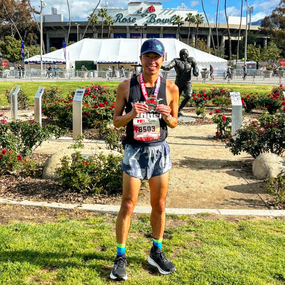 🥈🌹Congrats to our very own Village Runner crew member Mike on this Medal Monday! He placed 2nd overall in the Rose Bowl Half Marathon yesterday! He had a wicked fast pace of 5:28 &amp; his time was 1:11:39! We’re super proud of you, Mike! Way to rep Village Runner!!