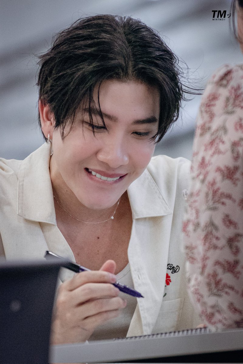 MiNTMZii's tweet photo. ลงพี่ข้าวดิบให้น้องมิว https://t.co/iPEFSgdUOq