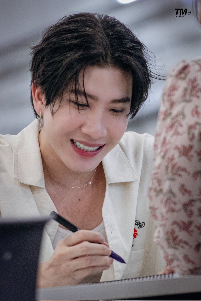 MiNTMZii's tweet photo. ลงพี่ข้าวดิบให้น้องมิว https://t.co/iPEFSgdUOq