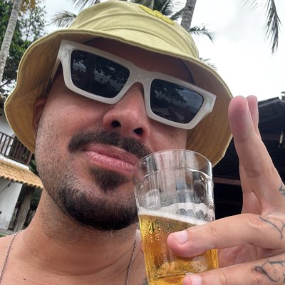 phillipmello's tweet photo. #NovaFotoDePerfil https://t.co/ZEgbOCBTsd