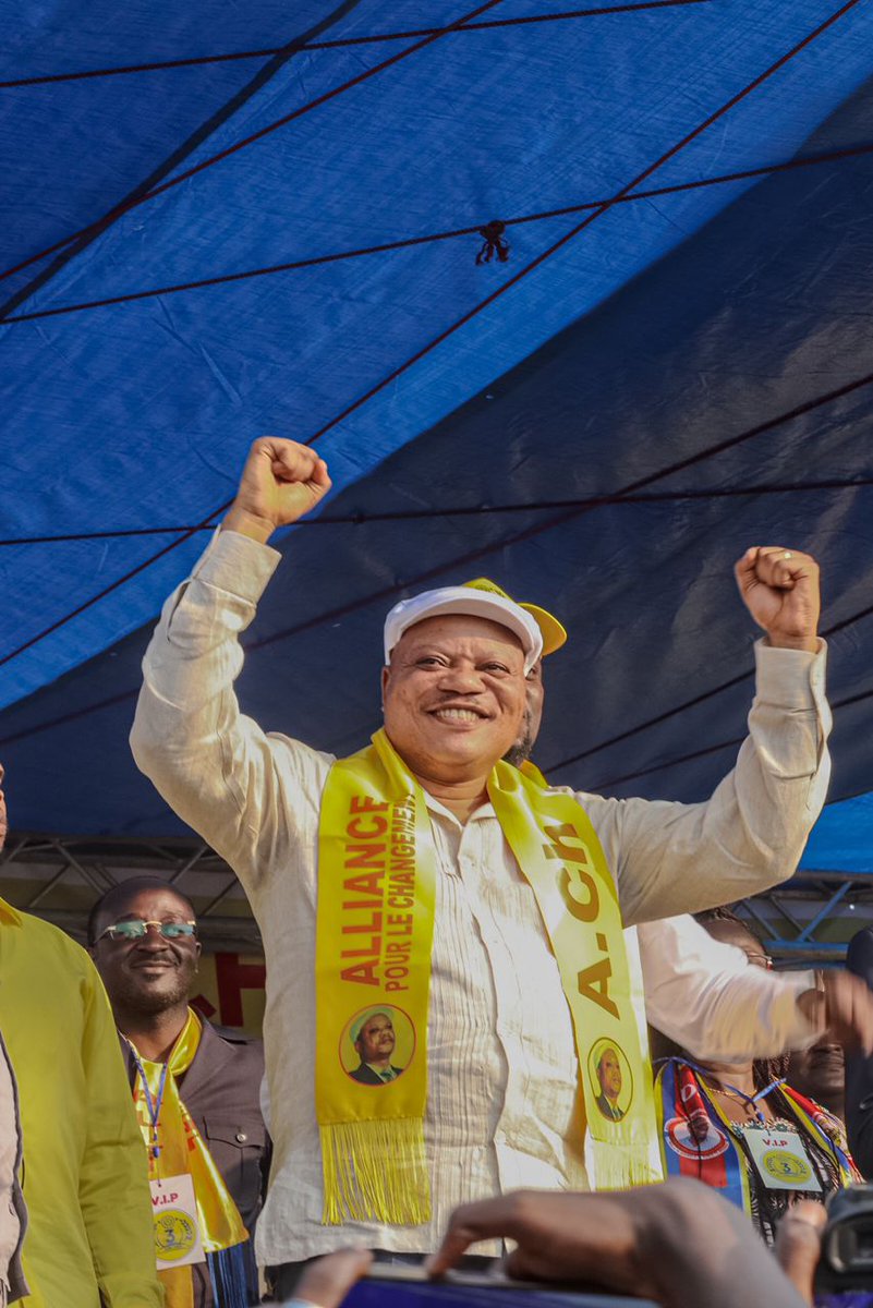 ETshisekediste's tweet image. #RDC🇨🇩 Le Président Kabund reste le seul Leader politique de premier rang de la République qui n’a jamais été entaché dans l’affaire de #corruption ni de #détournement.
Le seul qui nous reste encore crédible, intègre et d’une morale irréprochable.