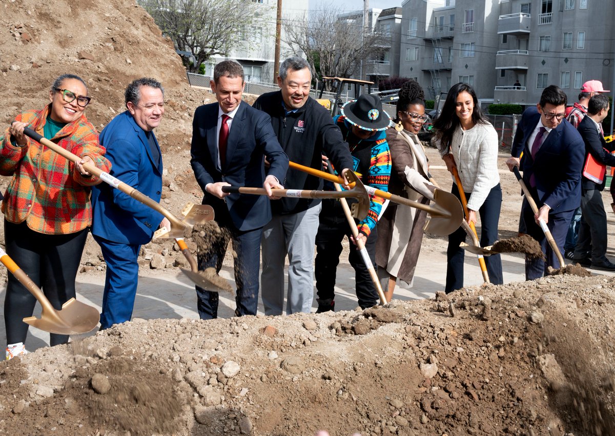 California HCD (@california_hcd) on Twitter photo New affordable supportive housing has broken ground in San Francisco! Casa Adelante at 1515 South Van Ness will bring 168 much-needed homes and resources to the Mission community. <a href="/CAbcsh/">CA Business, Consumer Services and Housing Agency</a> <a href="/chinatowncdc/">Chinatown CDC</a> <a href="/medasf/">medasf</a> <a href="/sfgov/">City of San Francisco</a> New affordable supportive housing has broken ground in San Francisco! Casa Adelante at 1515 South Van Ness will bring 168 much-needed homes and resources to the Mission community. <a href="/CAbcsh/">CA Business, Consumer Services and Housing Agency</a> <a href="/chinatowncdc/">Chinatown CDC</a> <a href="/medasf/">medasf</a> <a href="/sfgov/">City of San Francisco</a>