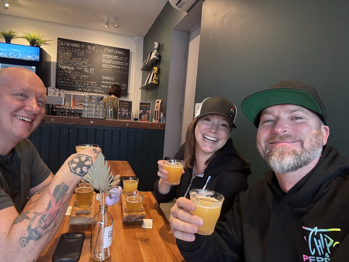 craftbrewjester's tweet photo. Brewstop #47 on the #QuestToBreak95 of #brewquest2025 last hoorah for this location of #slowhand yup they just moved!didn’t hear?they are now down the street teamed up w/ @boomboxbrewing & #Temporal brewing under the marquee #threefoldbeer the last time I was here it was #doans https://t.co/sqpTDe85UO