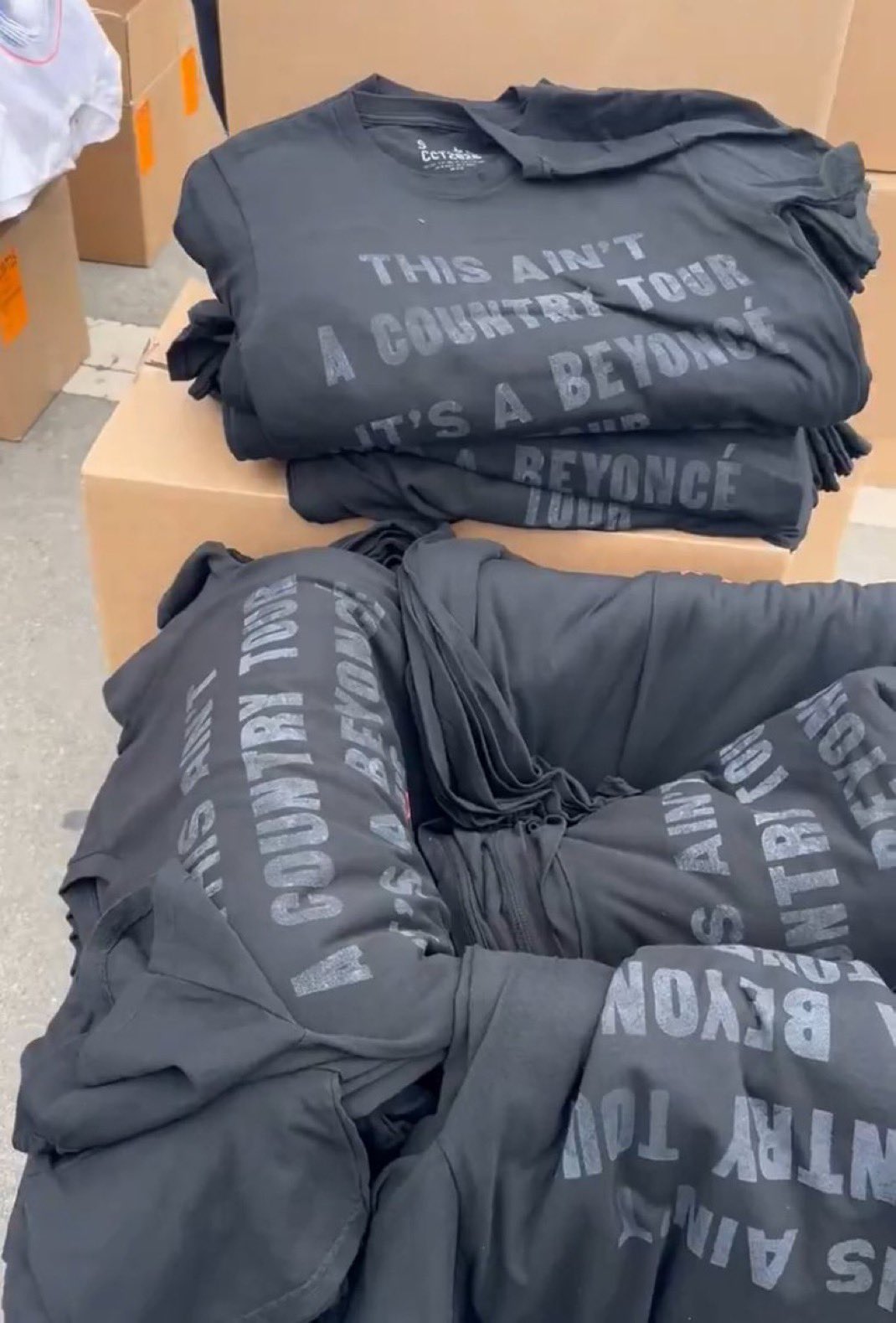 GppXsVAXcAAMMem?format=jpg&name=large