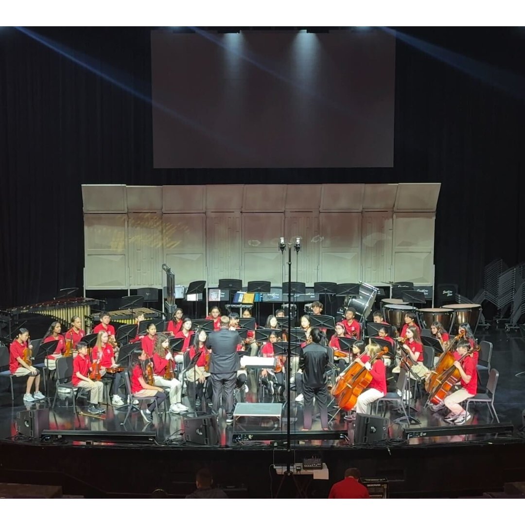 FSAPrivate's tweet image. 🎻🏆 FSA Orchestra dominated the Southern Star Music Festival, earning Gold ratings, the Sweepstakes Trophy, and the Grand Champion Trophy! Competing against schools from 5 states, they shined with talent and heart. 🎶👏 #FSAProud #MusicMatters #GrandChampion