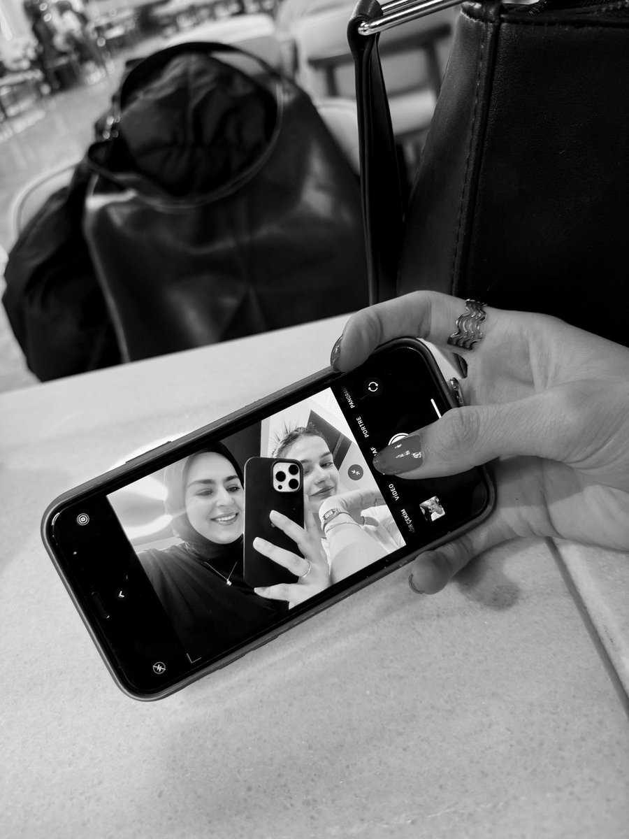 dln_ayd1's tweet photo. 🤍 https://t.co/unpermsI4Y