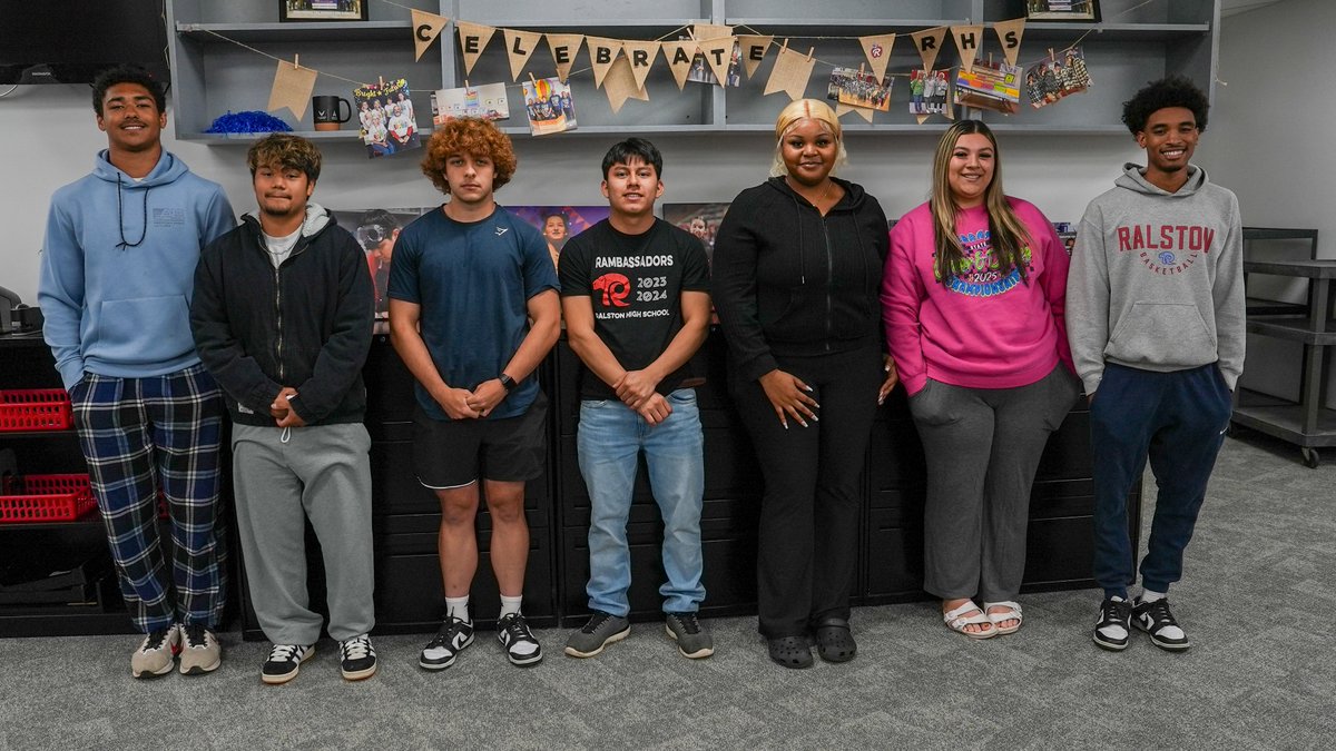 RalstonSchools's tweet photo. Huge congratulations to the following @RalstonHS students who have been named Buffett Scholars. Buffett Scholars, are provided financial assistance to Nebraska residents (who will be first-time freshmen students) attending public colleges &amp; universities in Nebraska.  #RamPower https://t.co/Ey7Cmn0WxV