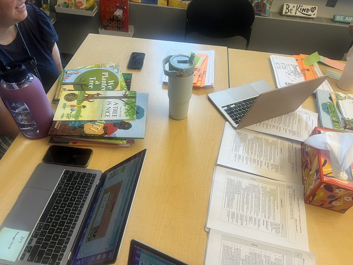 APS Literacy Coaches tweet media