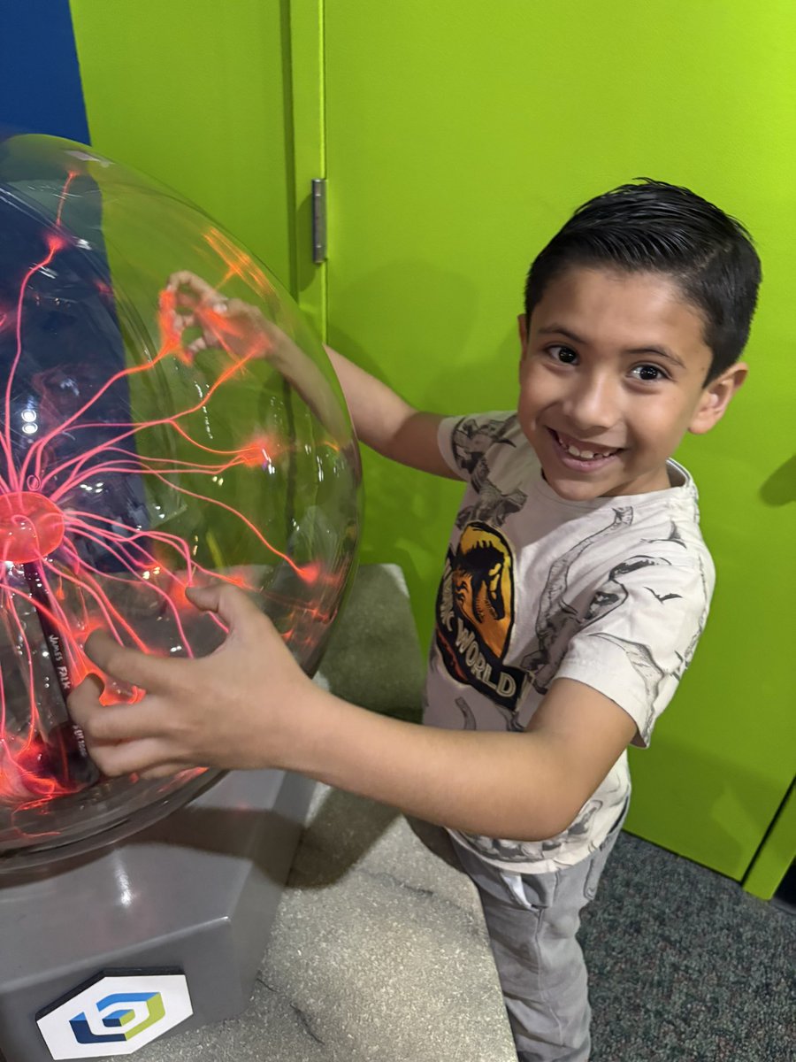 Erin McDermott tweet media