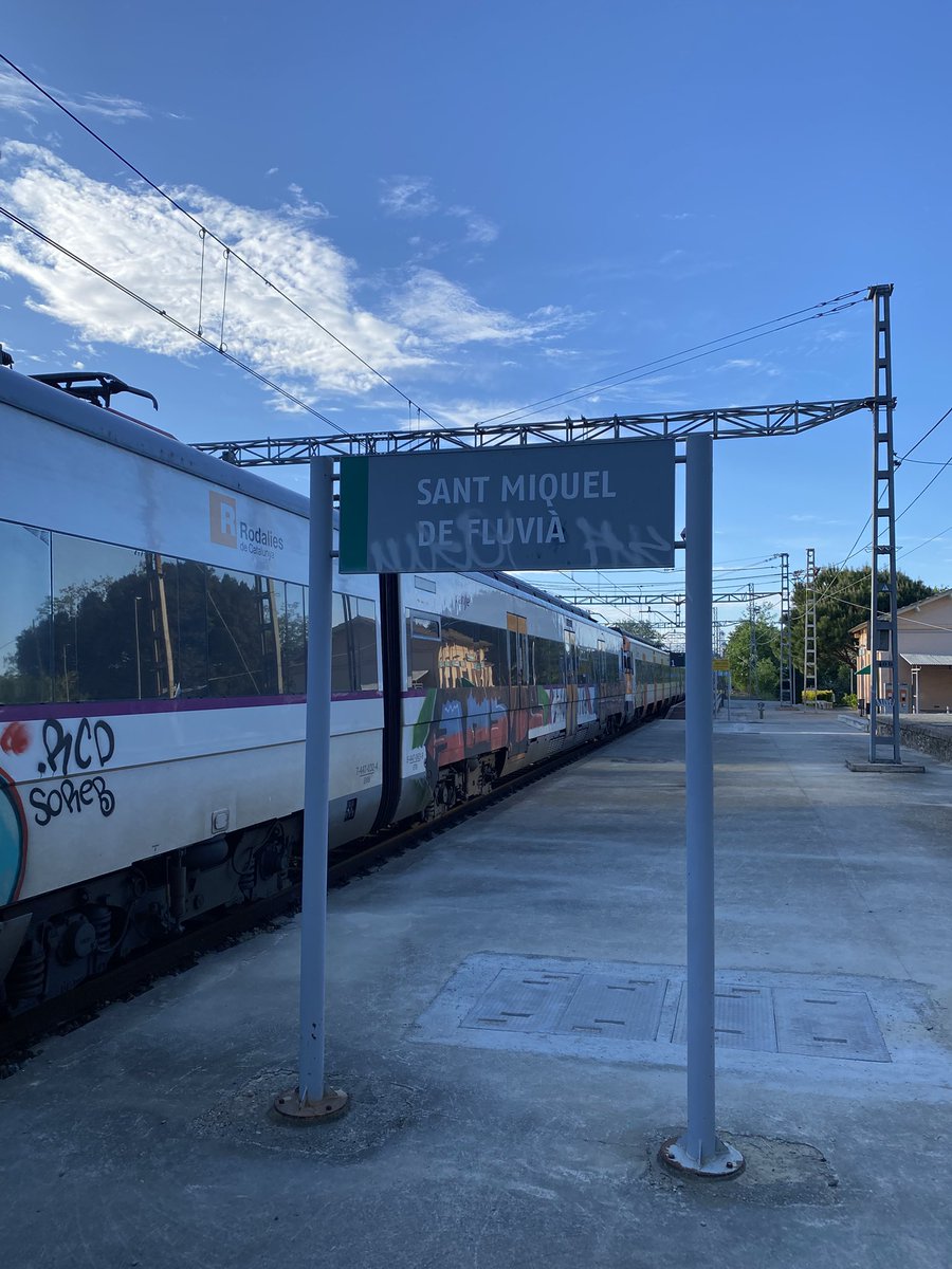 Avui, ha tocat altre cop portar viatgers a Figueres. Era una situació complicada, però <a href="/rodalies/">Rodalies Catalunya</a> els ha tornat a desatendre.