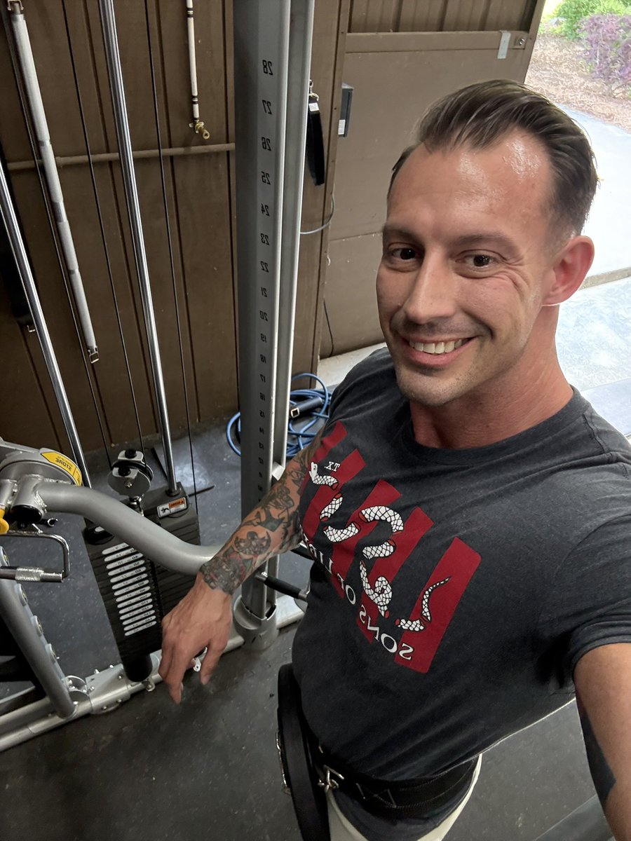 Joey Jones tweet media