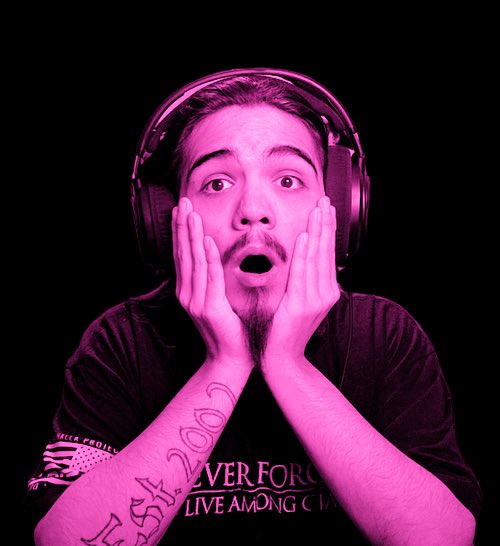 wr417h_'s tweet photo. #NewProfilePic #pinkallmay #fiveforever https://t.co/PQPHXePkPi