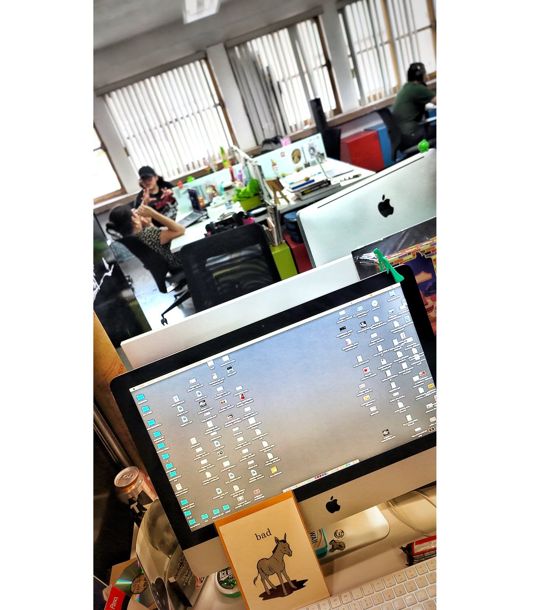 elSrSmith's tweet photo. Messy Monday. 
#IdeasAtWork https://t.co/jNDPUfxogS