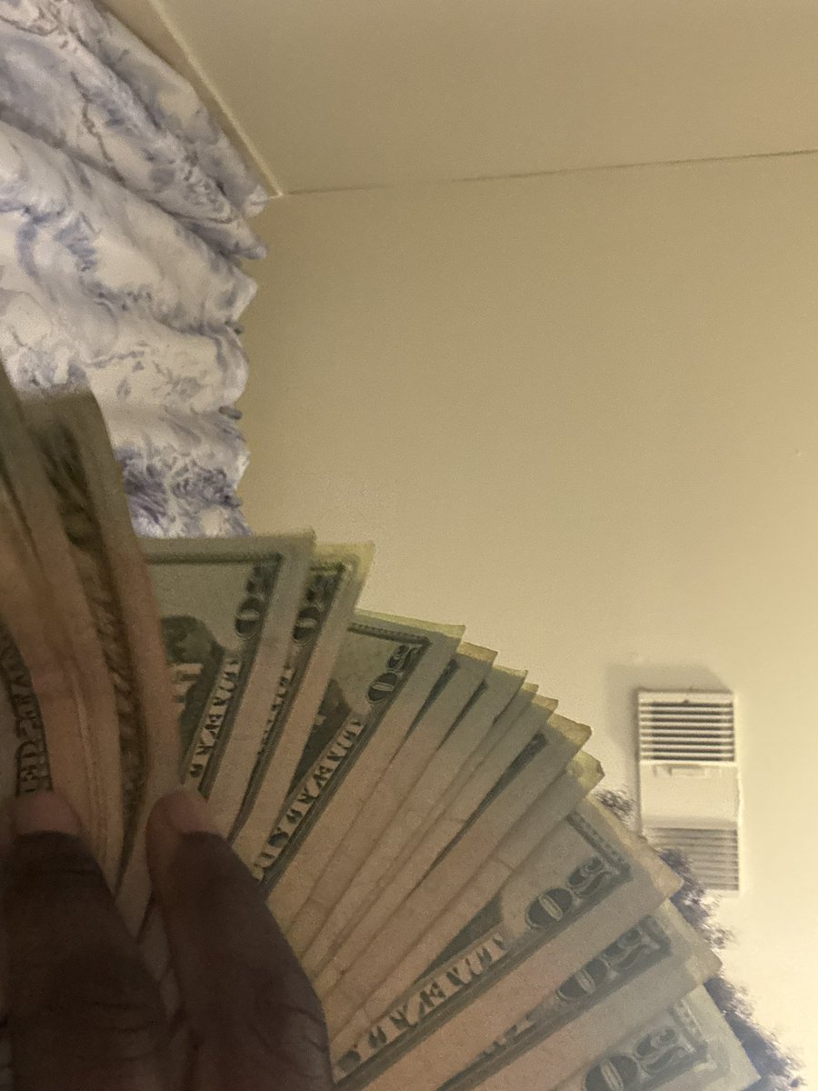 lexbumminn's tweet photo. gday dump https://t.co/1emFlLwgyF