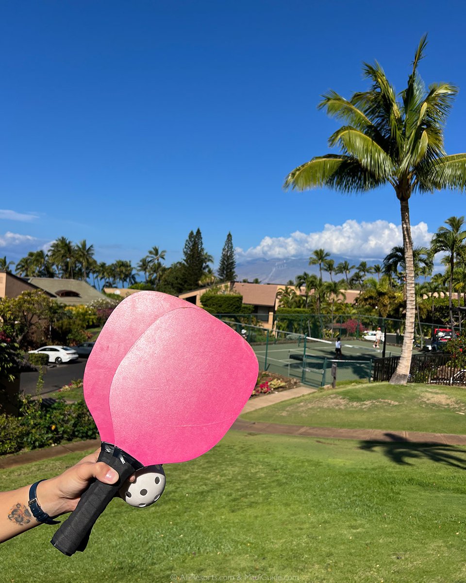 AliiResorts's tweet image. Wailea Ekahi 30B boasts a spacious layout with 2 bedrooms, 2.5 bathrooms, and a full-size Murphy bed in the living room.

Enjoy quick access to pickleball courts, barbecue facilities, and the pool. Call toll free at 1-855-627-9527.

#BookDirect #OceanView #WaileaEkahi #Maui