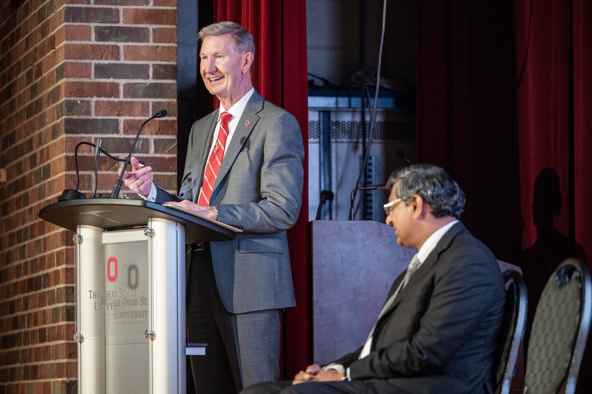 OhioStatePres's tweet image. Last week we celebrated excellence at @OhioState at our 2025 Faculty Awards ceremony. Our faculty provide students an outstanding education, they do life-saving research, and their service makes our communities healthy and vibrant. We’re so glad they are part of our university.