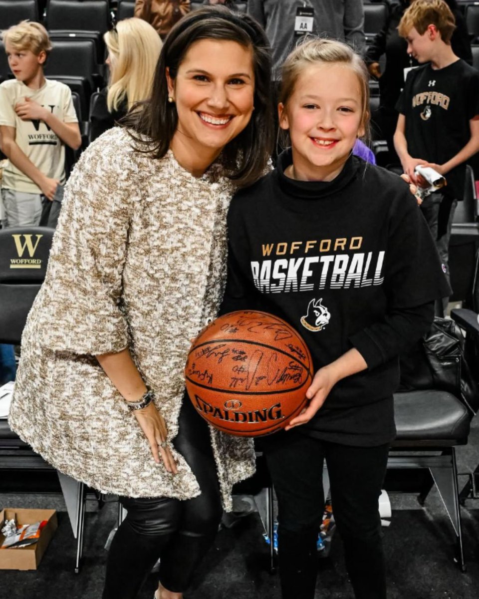 W_TerrierClub's tweet photo. 𝐇𝐞𝐚𝐫𝐭 𝐨𝐟 𝐚 𝐓𝐞𝐫𝐫𝐢𝐞𝐫 
At the heart of every championship, every opportunity, and every Terrier success story—are donors like Leigh Ann Miller. From game day traditions to their “why,” we’re proud to share Leigh Ann’s story.

#HeartofATerrier #FueltheFuture https://t.co/2kvqi09S7W